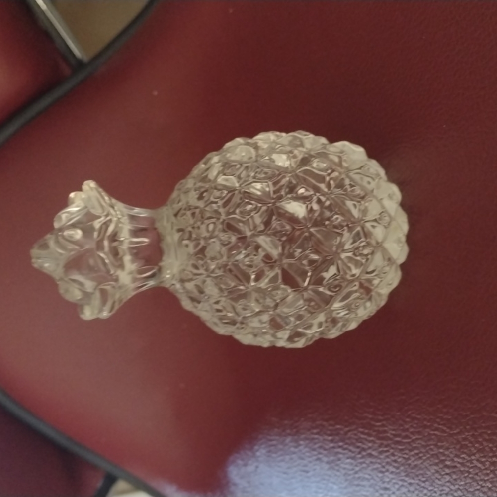 Vintage Crystal pineapple